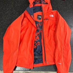 GUE condition North Face rain jacket